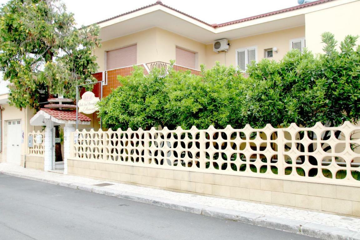 B&B L' Aranceto San Donaci Exterior foto